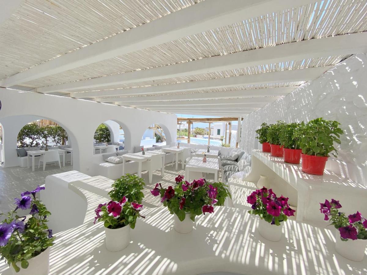 Apsenti Couples Only Aparthotel Agios Ioannis Diakoftis Ngoại thất bức ảnh