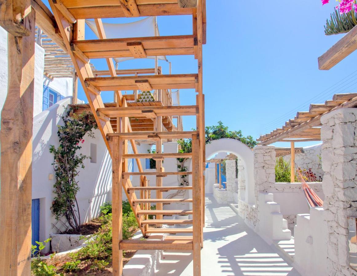 Apsenti Couples Only Aparthotel Agios Ioannis Diakoftis Ngoại thất bức ảnh