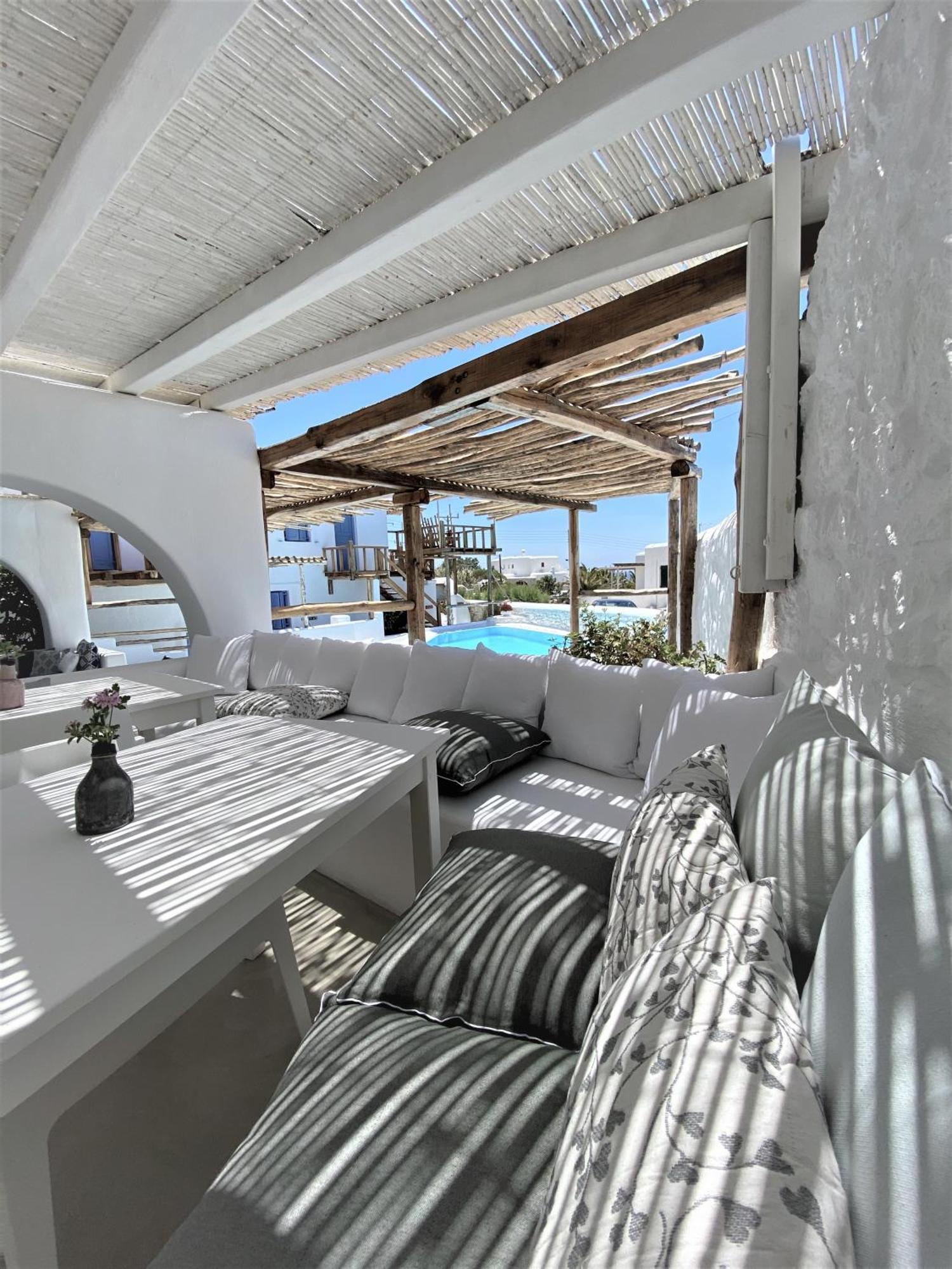 Apsenti Couples Only Aparthotel Agios Ioannis Diakoftis Ngoại thất bức ảnh